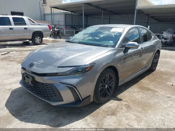 4T1DAACK3SU513946 2025 TOYOTA CAMRY - Image 2