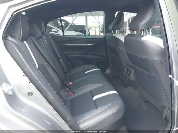4T1DAACK3SU513946 2025 TOYOTA CAMRY - Image 8