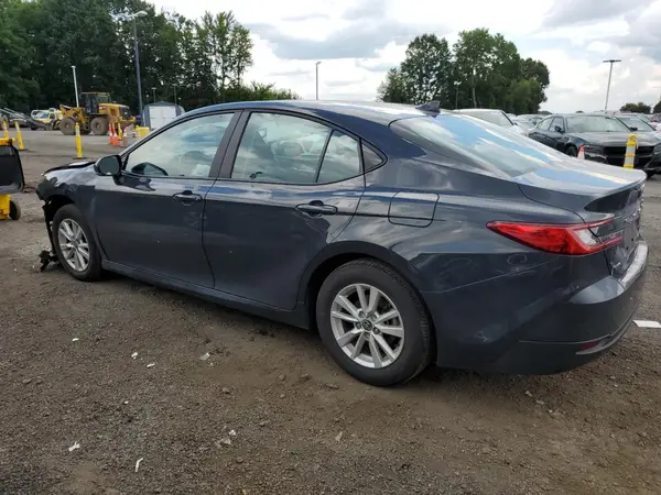 4T1DAACK3SU514367 2025 TOYOTA CAMRY - Image 2