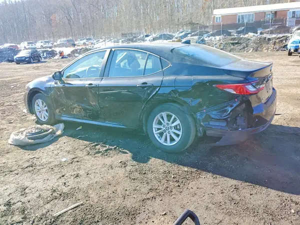 4T1DAACK3SU514708 2025 TOYOTA CAMRY - Image 2