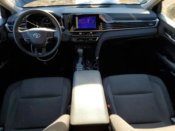 4T1DAACK3SU514708 2025 TOYOTA CAMRY - Image 8