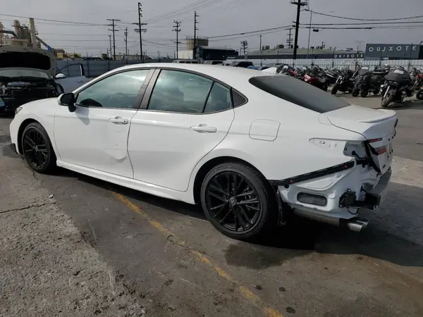 4T1DAACK3SU514806 2025 TOYOTA CAMRY - Image 2