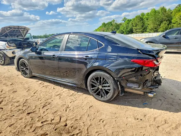 4T1DAACK3SU521061 2025 TOYOTA CAMRY - Image 2