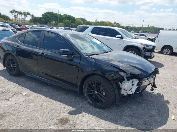 4T1DAACK3SU521125 2025 TOYOTA CAMRY - Image 1