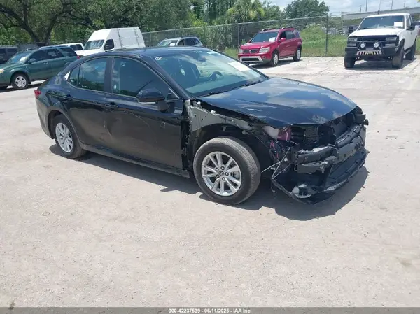4T1DAACK3SU522677 2025 TOYOTA CAMRY - Image 1