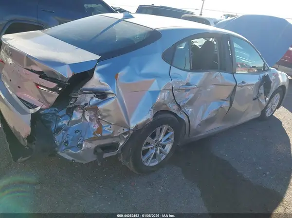 2025 TOYOTA CAMRY auction photo 6