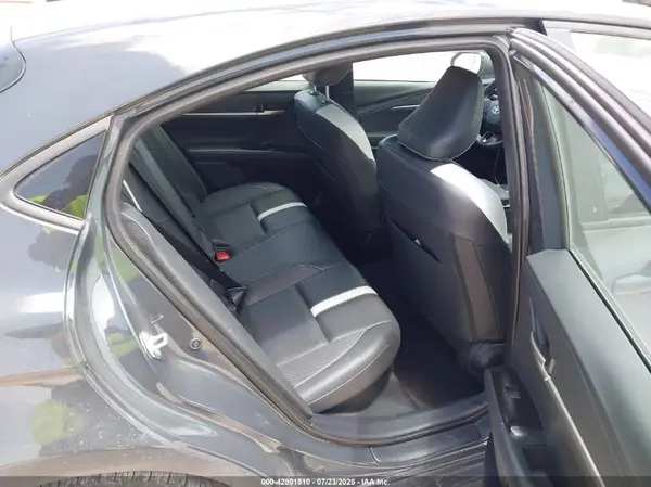 4T1DAACK3SU526101 2025 TOYOTA CAMRY - Image 8