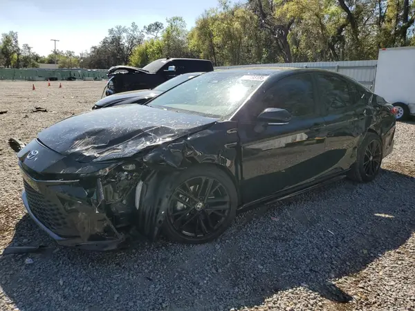4T1DAACK3SU528351 2025 TOYOTA CAMRY - Image 1