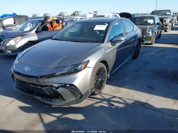 4T1DAACK3SU529466 2025 TOYOTA CAMRY - Image 2