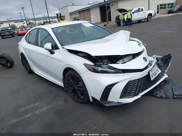 4T1DAACK3SU533985 2025 TOYOTA CAMRY - Image 1