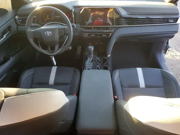 4T1DAACK3SU535042 2025 TOYOTA CAMRY - Image 8