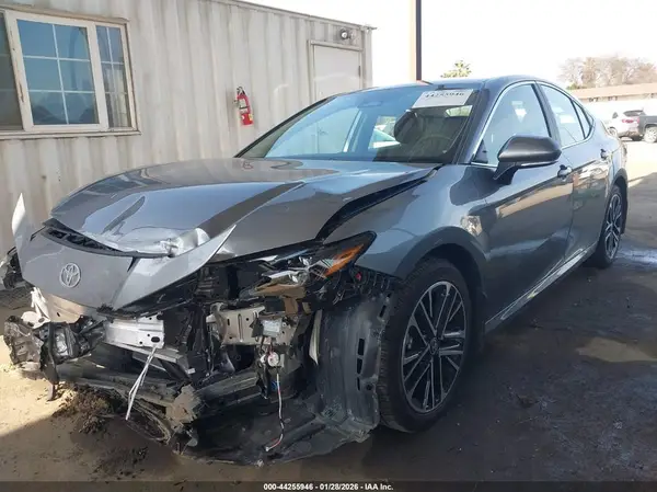 4T1DAACK3SU536112 2025 TOYOTA CAMRY - Image 2