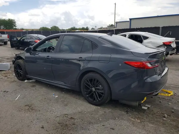 4T1DAACK3SU538040 2025 TOYOTA CAMRY - Image 2