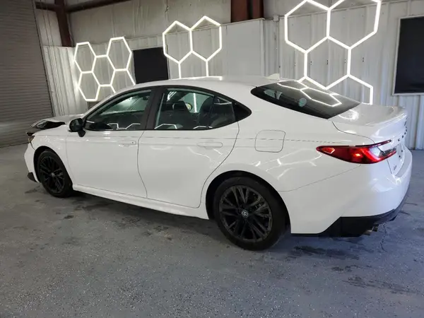 4T1DAACK3SU538099 2025 TOYOTA CAMRY - Image 2
