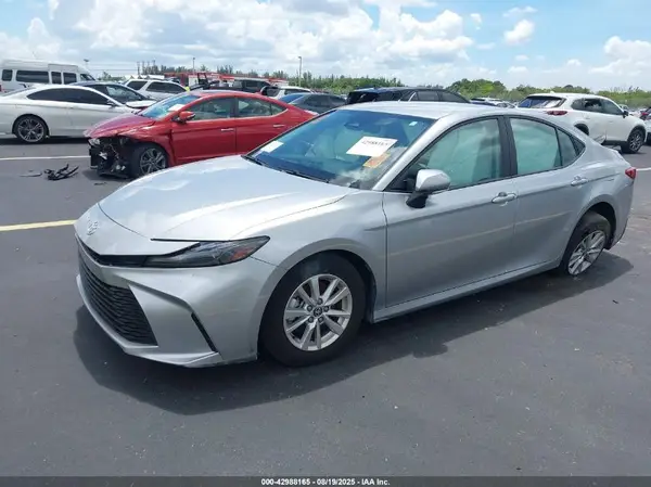 4T1DAACK3SU540161 2025 TOYOTA CAMRY - Image 2
