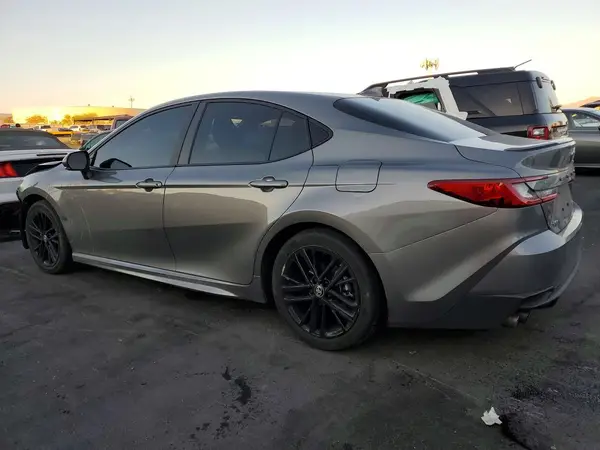 4T1DAACK3SU541665 2025 TOYOTA CAMRY - Image 2