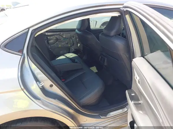 4T1DAACK3SU542444 2025 TOYOTA CAMRY - Image 8