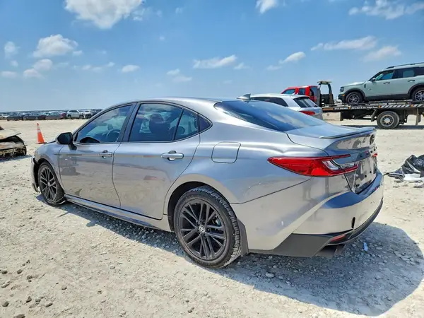 4T1DAACK3SU542492 2025 TOYOTA CAMRY - Image 2