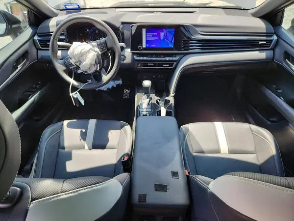 4T1DAACK3SU542492 2025 TOYOTA CAMRY - Image 8