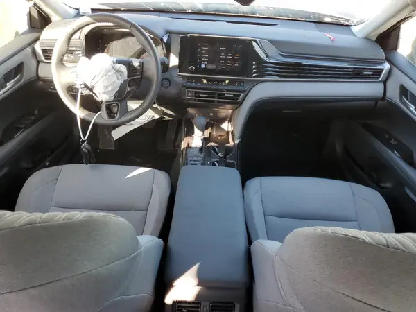 4T1DAACK3SU546350 2025 TOYOTA CAMRY - Image 8