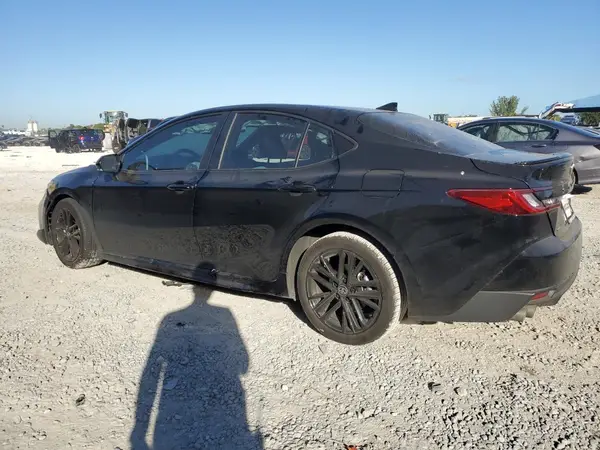 4T1DAACK3SU549474 2025 TOYOTA CAMRY - Image 2