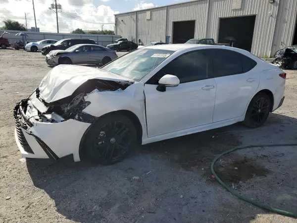 4T1DAACK3SU550947 2025 TOYOTA CAMRY - Image 1