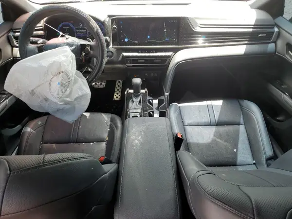 4T1DAACK3SU553329 2025 TOYOTA CAMRY - Image 8
