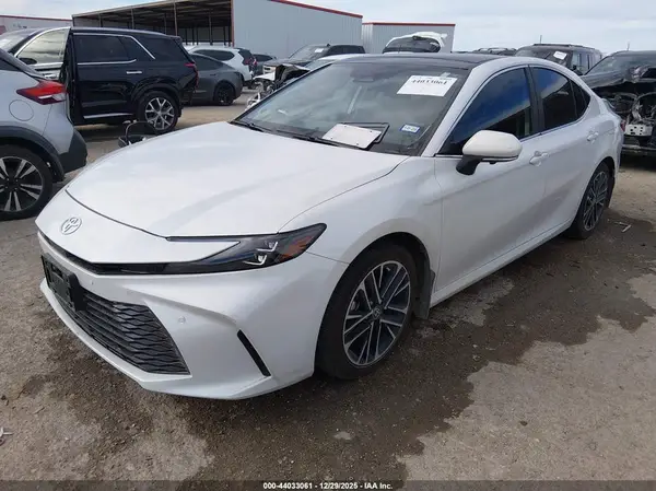 4T1DAACK3SU554416 2025 TOYOTA CAMRY - Image 2