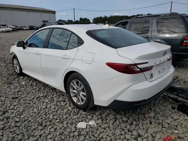 4T1DAACK3SU558353 2025 TOYOTA CAMRY - Image 2