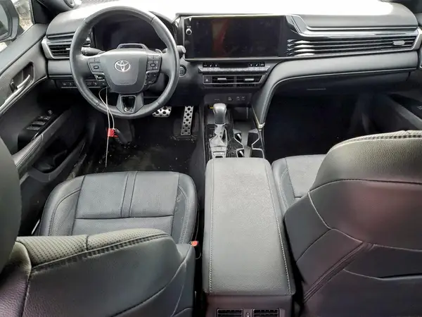 4T1DAACK3SU560118 2025 TOYOTA CAMRY - Image 8
