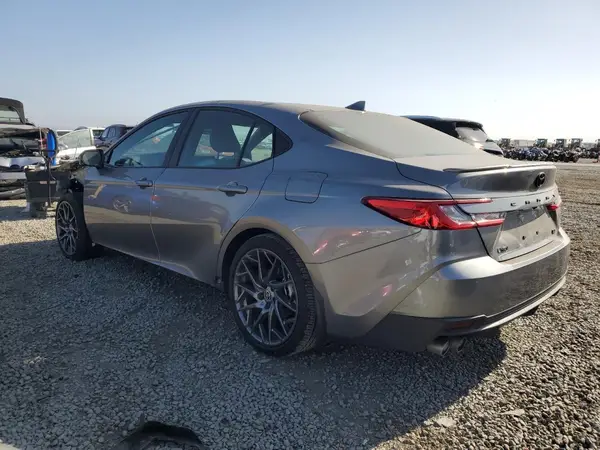4T1DAACK3SU561124 2025 TOYOTA CAMRY - Image 2