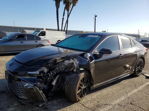 4T1DAACK3SU564105 2025 TOYOTA CAMRY - Image 1