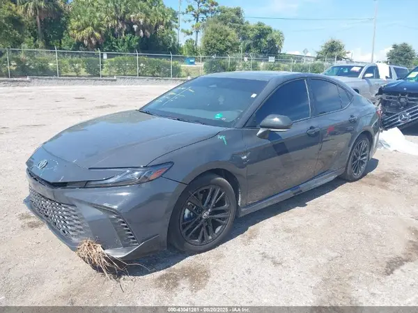 4T1DAACK3SU564721 2025 TOYOTA CAMRY - Image 2