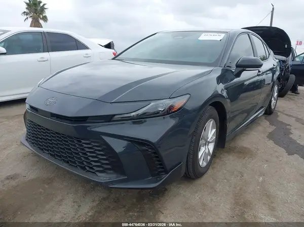4T1DAACK3SU568848 2025 TOYOTA CAMRY - Image 2