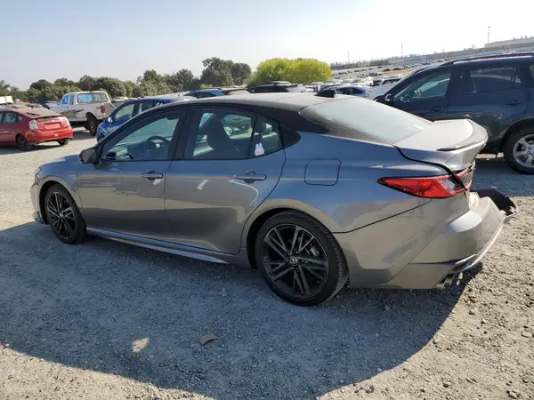 4T1DAACK3SU569305 2025 TOYOTA CAMRY - Image 2