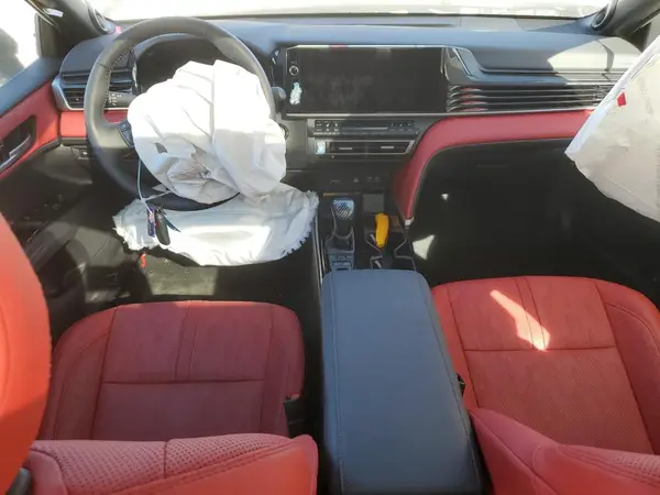 4T1DAACK3SU572320 2025 TOYOTA CAMRY - Image 8