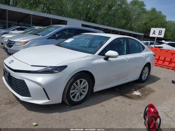 4T1DAACK3SU576318 2025 TOYOTA CAMRY - Image 2
