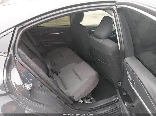 4T1DAACK3SU582278 2025 TOYOTA CAMRY - Image 8