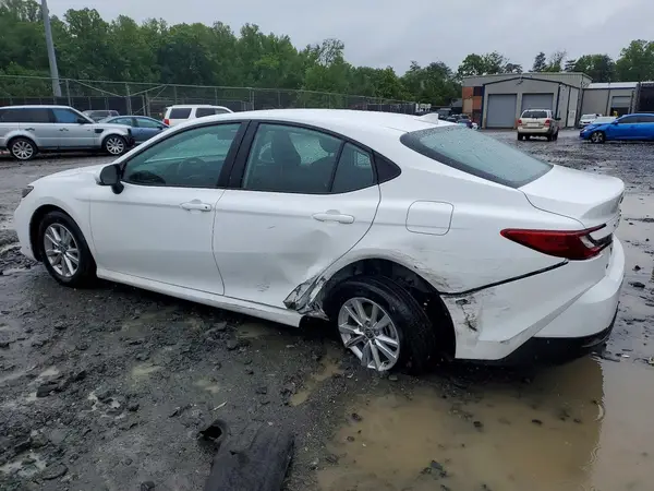 4T1DAACK3SU584001 2025 TOYOTA CAMRY - Image 2
