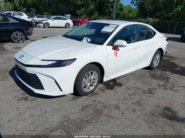 4T1DAACK3SU584919 2025 TOYOTA CAMRY - Image 2
