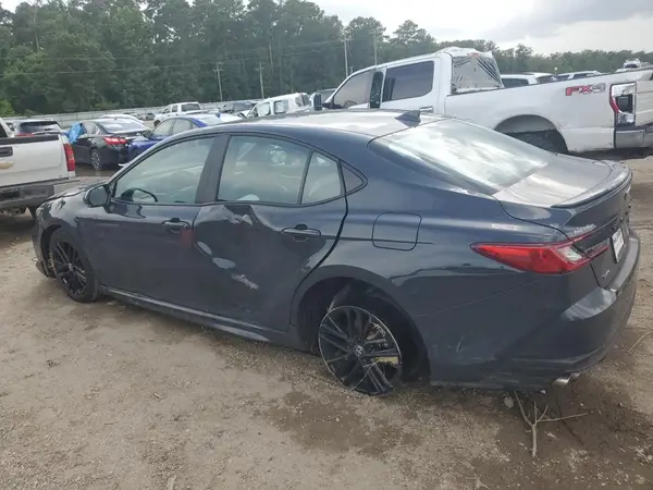 4T1DAACK3SU586072 2025 TOYOTA CAMRY - Image 2