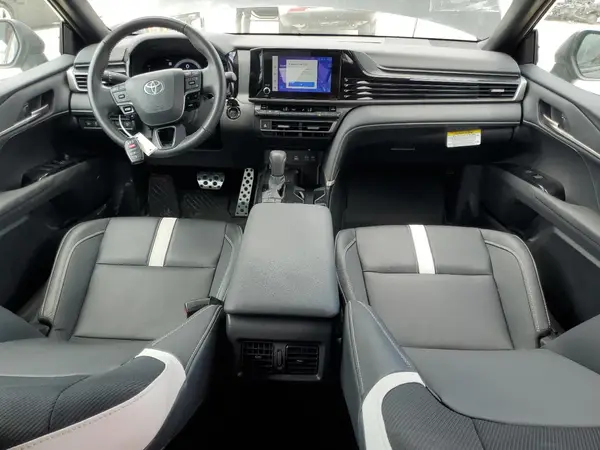 4T1DAACK3SU592096 2025 TOYOTA CAMRY - Image 8