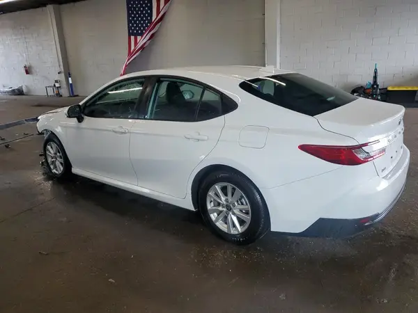 4T1DAACK3SU592163 2025 TOYOTA CAMRY - Image 2