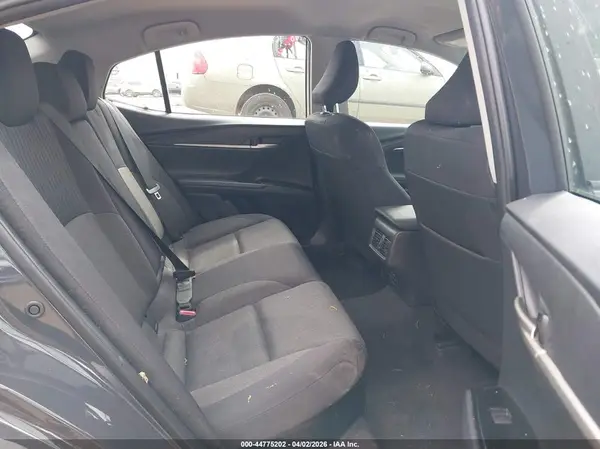 4T1DAACK3SU594642 2025 TOYOTA CAMRY - Image 3
