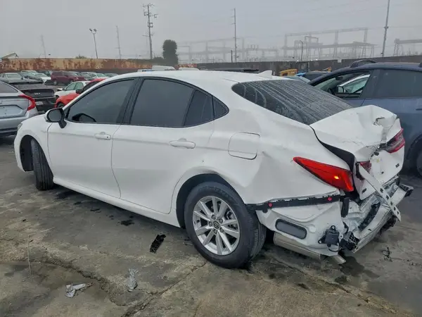 4T1DAACK3SU601184 2025 TOYOTA CAMRY - Image 2