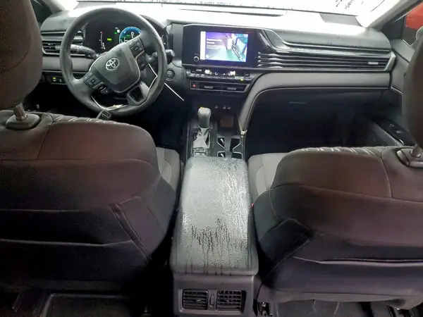 4T1DAACK3SU601184 2025 TOYOTA CAMRY - Image 8