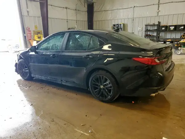 4T1DAACK3SU601377 2025 TOYOTA CAMRY - Image 2