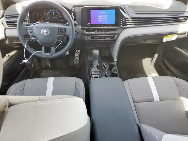 4T1DAACK3SU601377 2025 TOYOTA CAMRY - Image 8