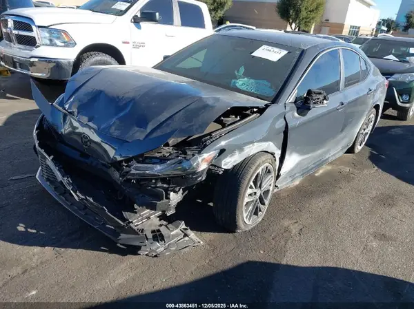 4T1DAACK3SU607227 2025 TOYOTA CAMRY - Image 2