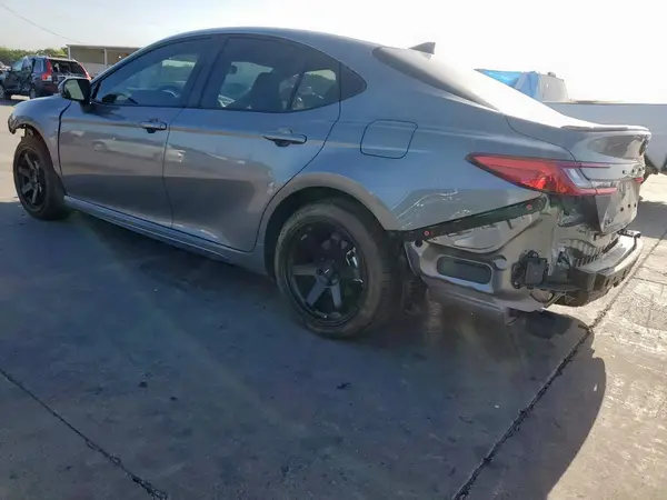 4T1DAACK3SU608703 2025 TOYOTA CAMRY - Image 2